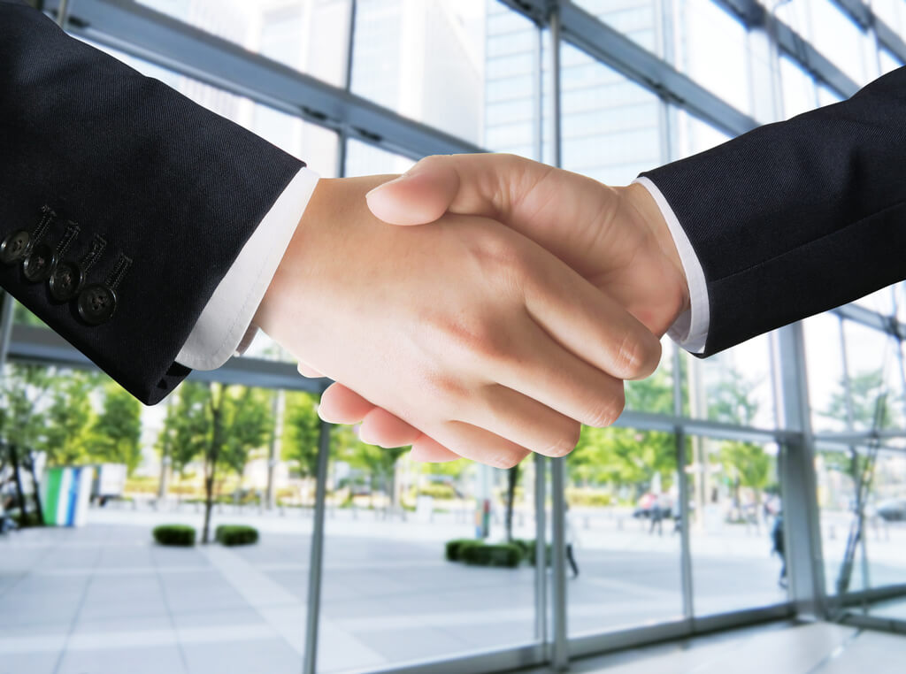 戦略的パートナー